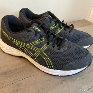 Men's size 10 dark gray-black NWOT Asics Amplifoam running shoes